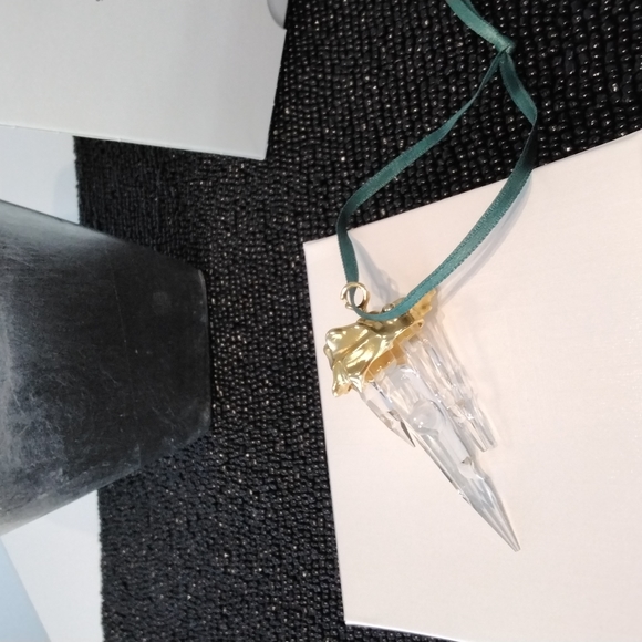 Swarovski Crystal Icicle ornament (#211 087) - Picture 4 of 6